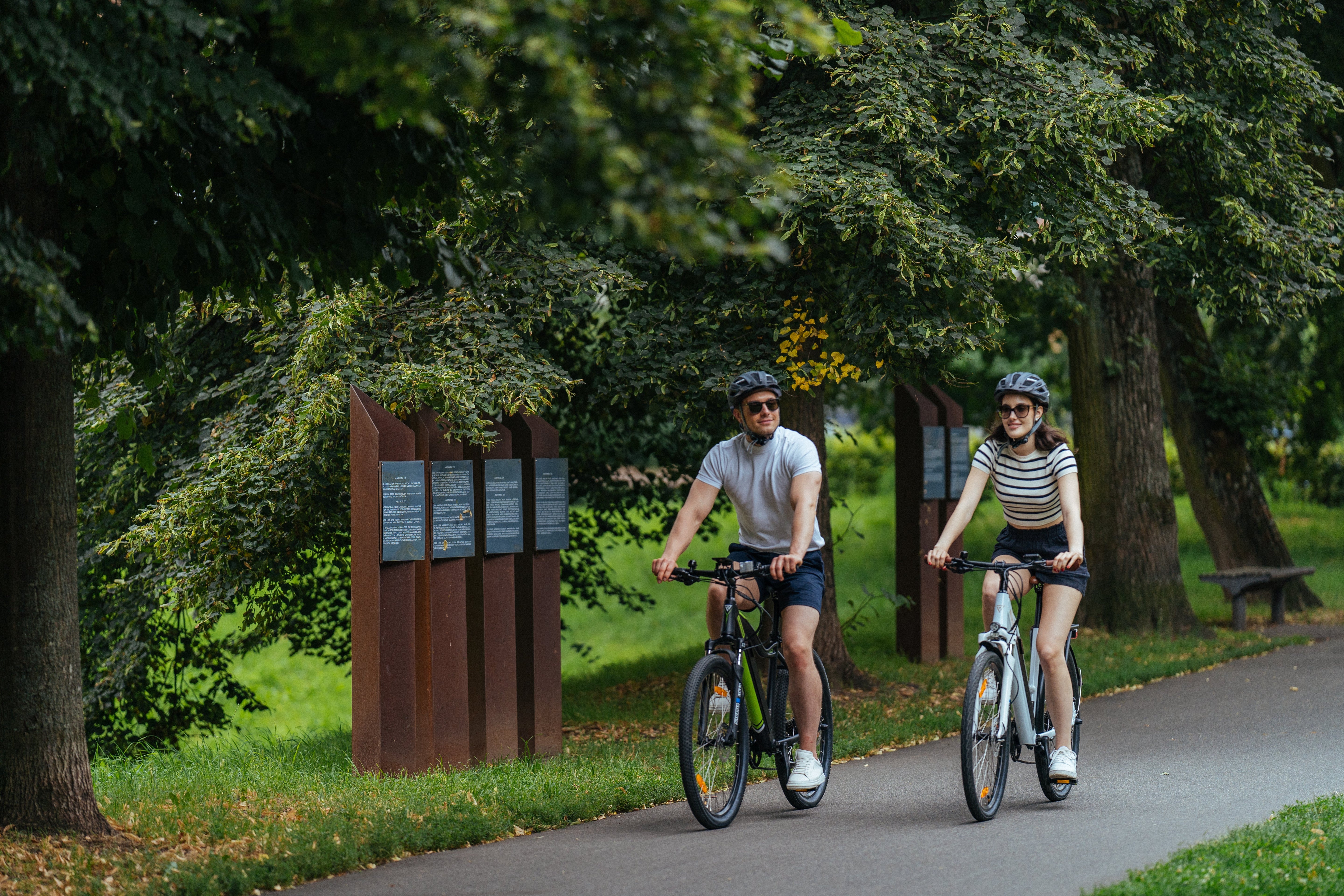 Summer E-Biking: Your No-Sweat Guide to Sizzling Rides