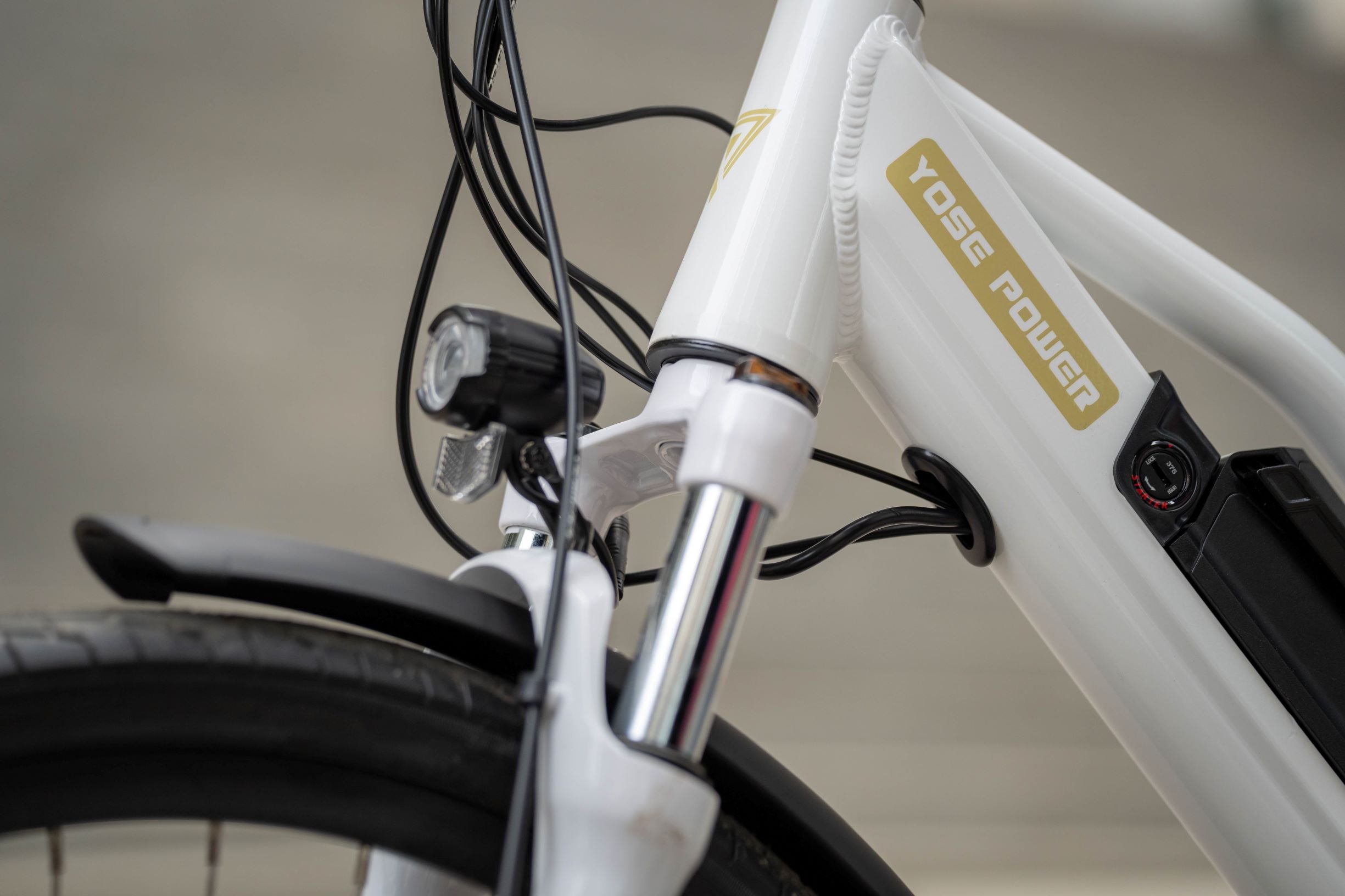 Accessories Worth Having on E-Bikes